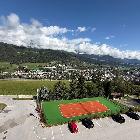 Vogelnest Mit Dachsteinblick&pool Appartement